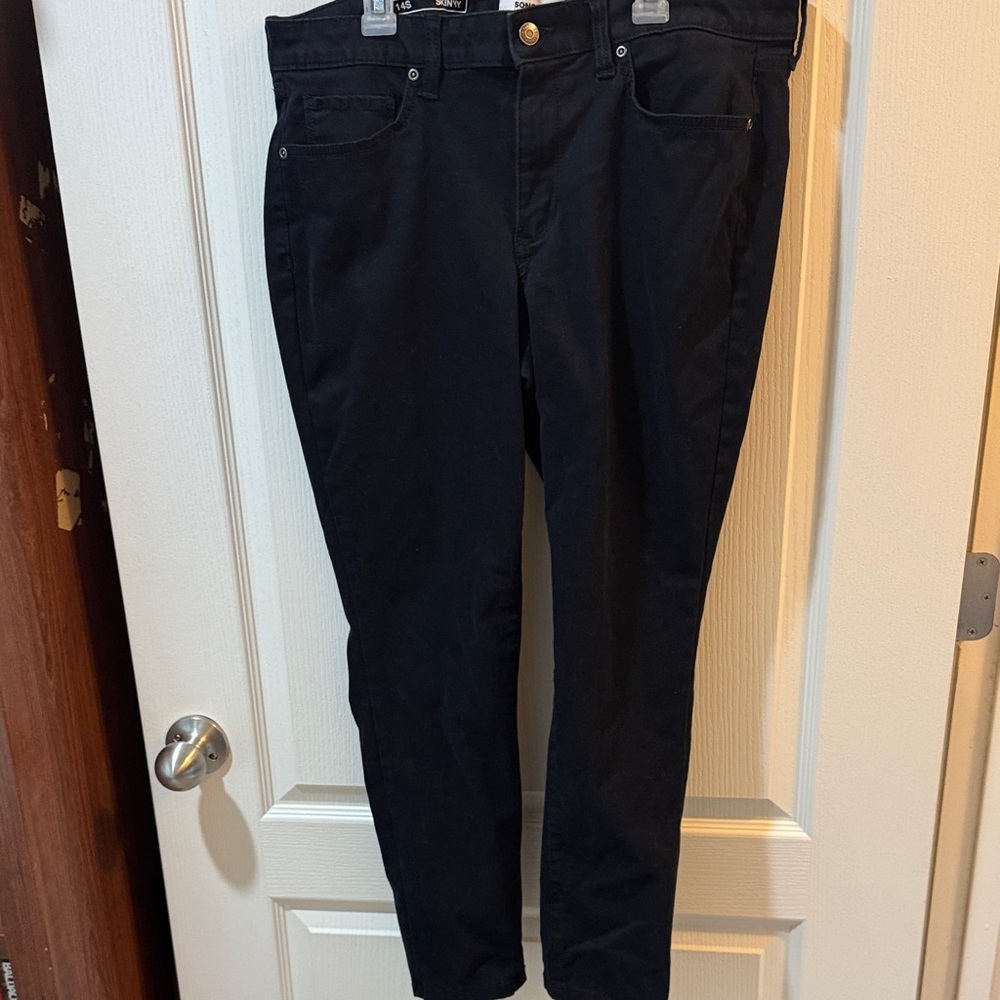Sonoma Black Cropped Jeans for Women